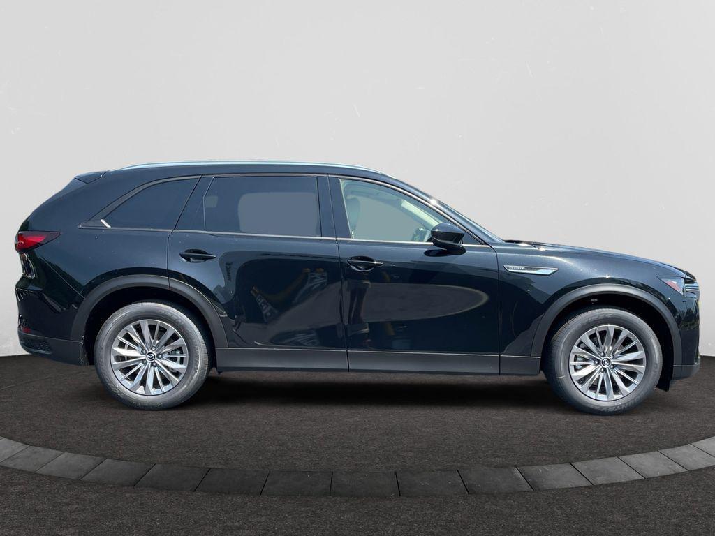 new 2025 Mazda CX-90 car, priced at $43,115