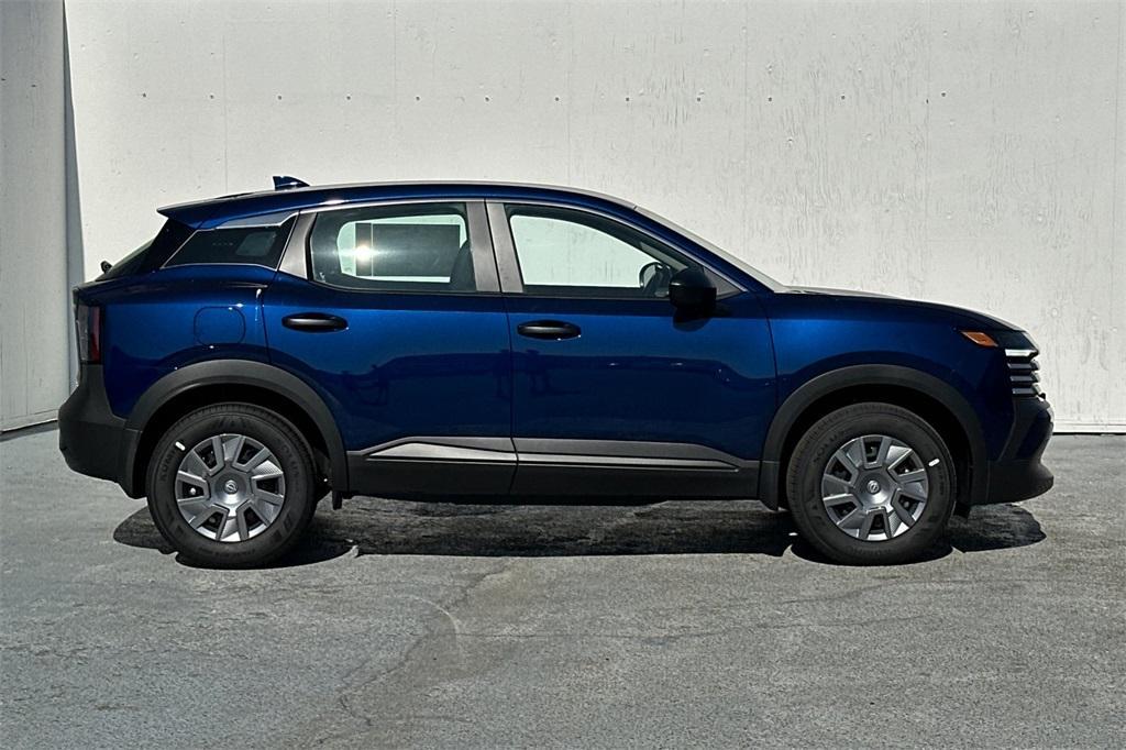new 2025 Nissan Kicks car, priced at $25,180
