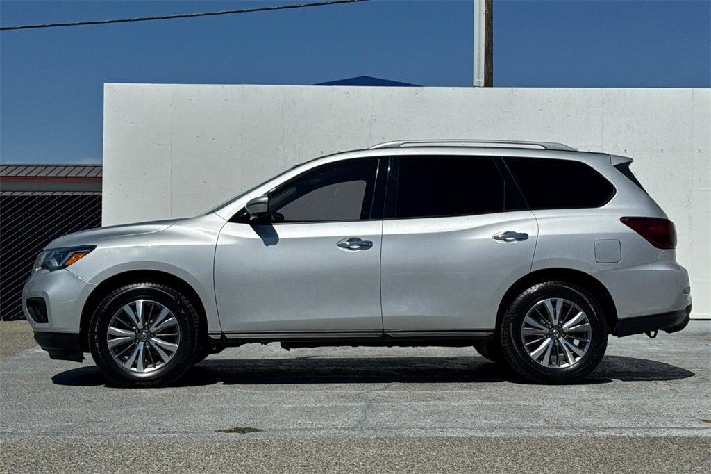 used 2019 Nissan Pathfinder car, priced at $14,999