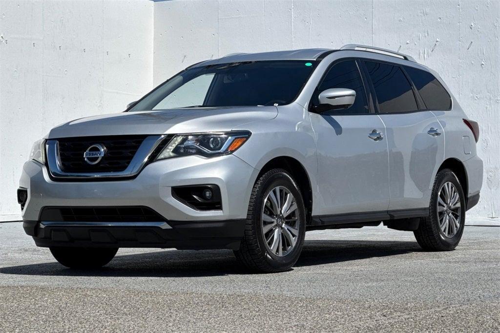 used 2019 Nissan Pathfinder car, priced at $14,999