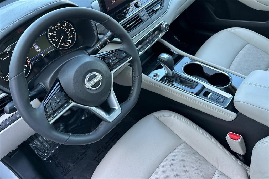 used 2024 Nissan Altima car, priced at $28,999