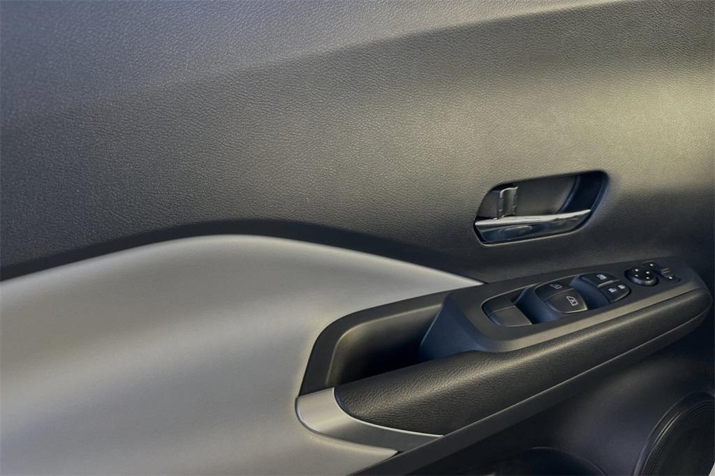 new 2024 Nissan Kicks car, priced at $30,235