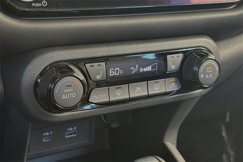 new 2024 Nissan Kicks car, priced at $30,235