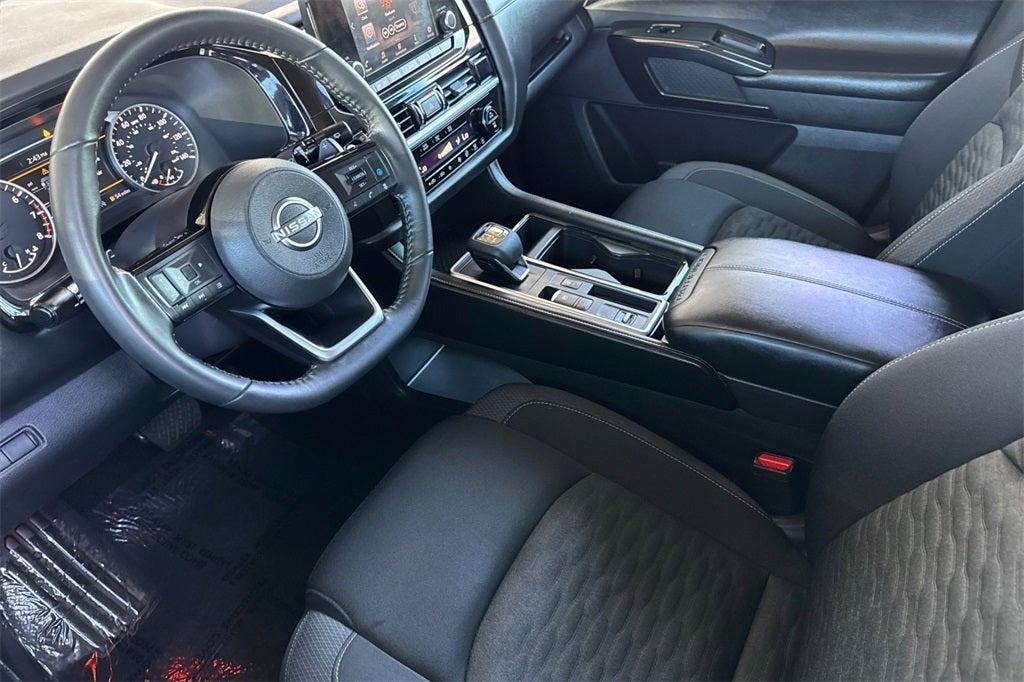 used 2022 Nissan Pathfinder car, priced at $26,999