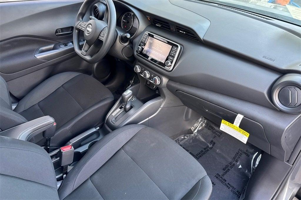 new 2025 Nissan Kicks Play car, priced at $23,850