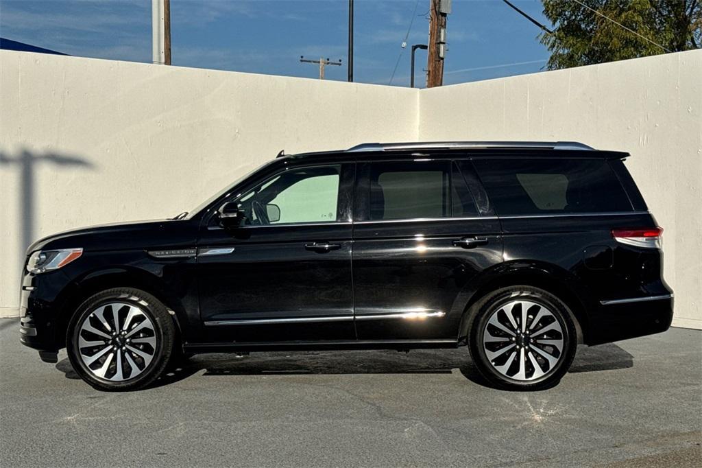 used 2023 Lincoln Navigator car, priced at $75,888