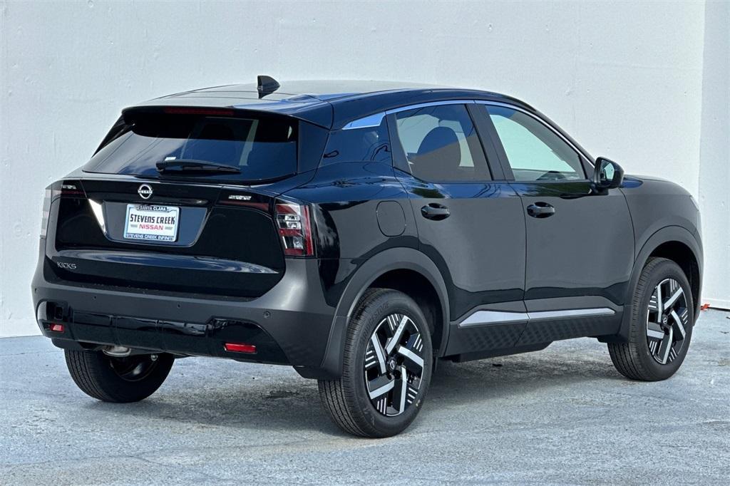 new 2025 Nissan Kicks car, priced at $27,030