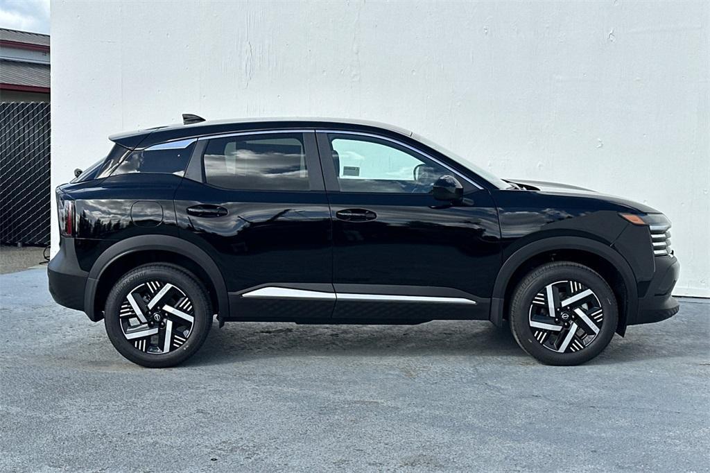 new 2025 Nissan Kicks car, priced at $27,030