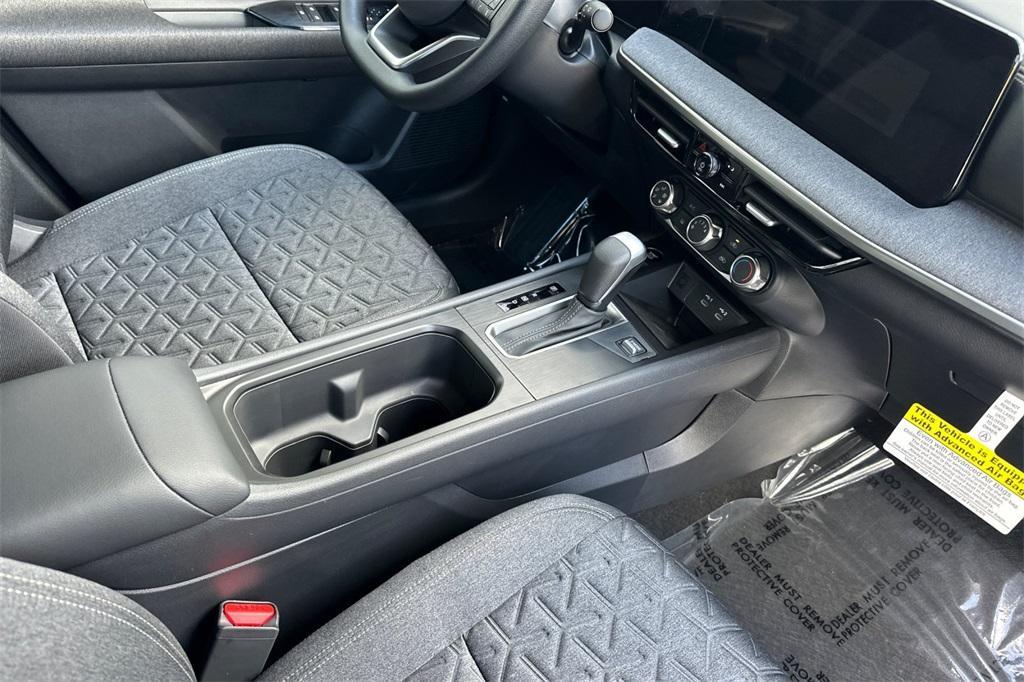 new 2025 Nissan Kicks car, priced at $27,030