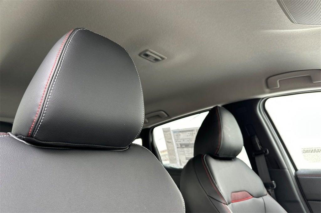 new 2025 Nissan Kicks car, priced at $29,440