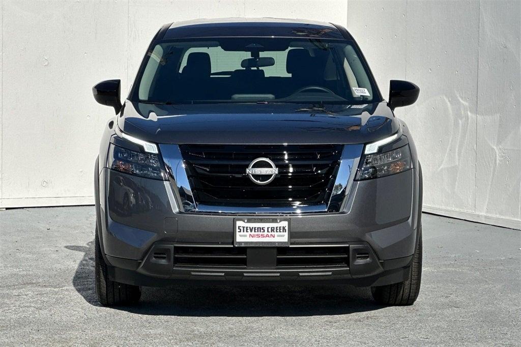 new 2025 Nissan Pathfinder car, priced at $38,510