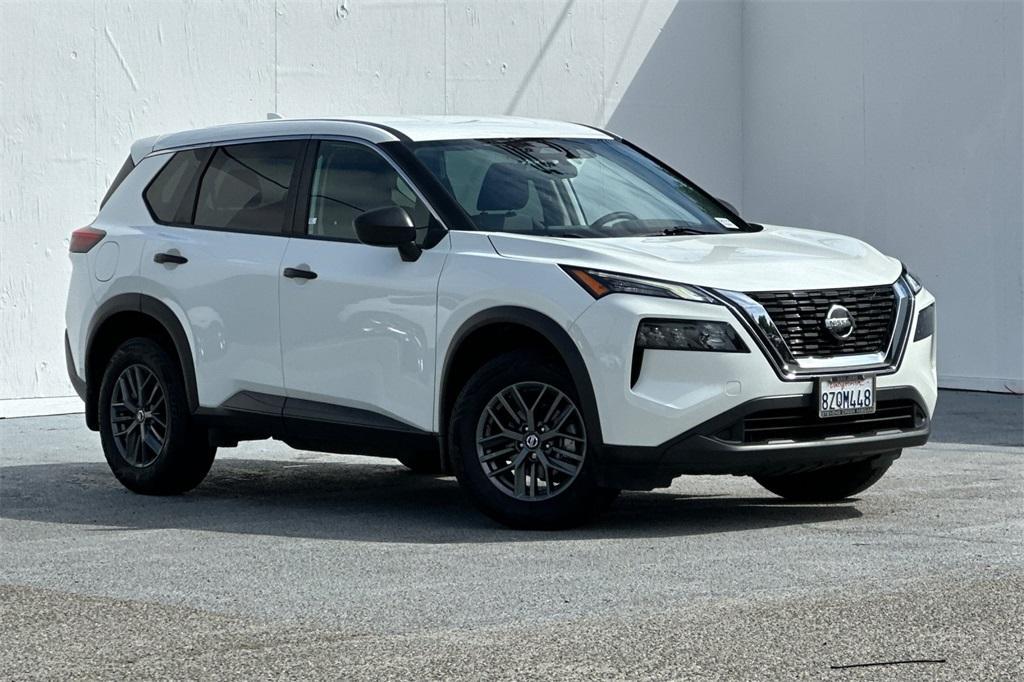 used 2021 Nissan Rogue car, priced at $19,999