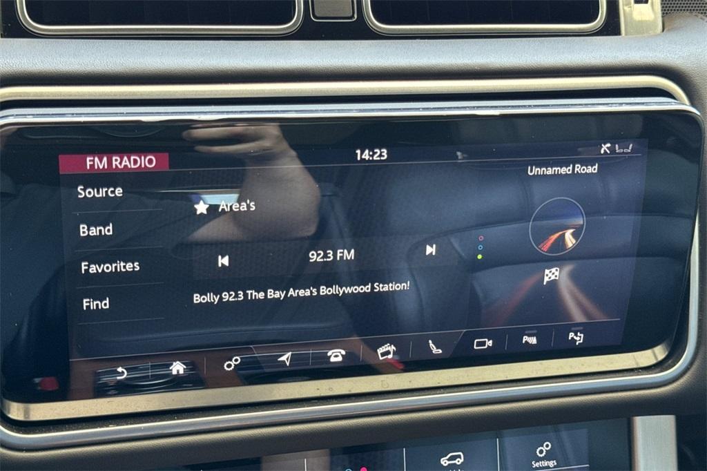 used 2018 Land Rover Range Rover car, priced at $43,900