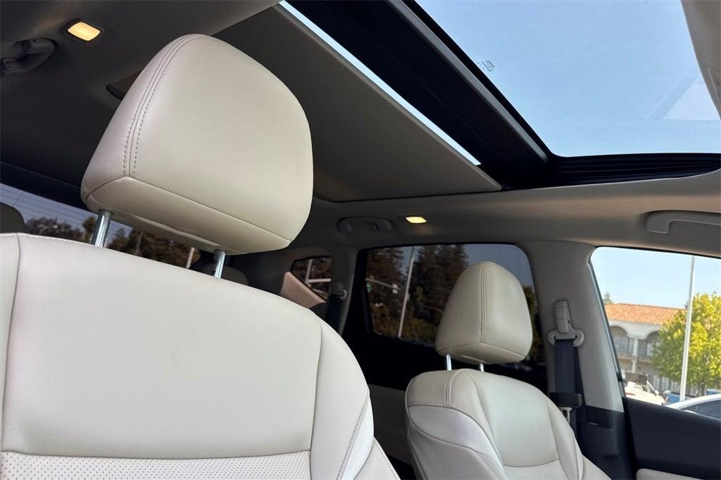 used 2024 Nissan Murano car, priced at $30,999