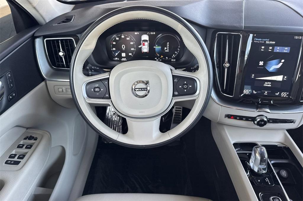 used 2018 Volvo XC60 Recharge Plug-In Hybrid car, priced at $26,999