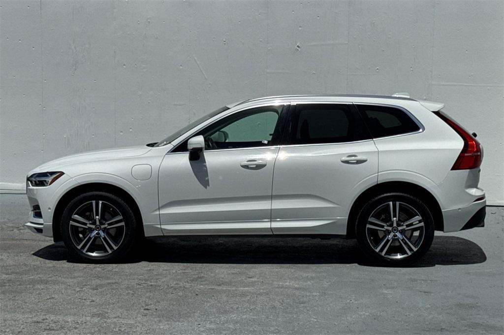 used 2018 Volvo XC60 Recharge Plug-In Hybrid car, priced at $26,999