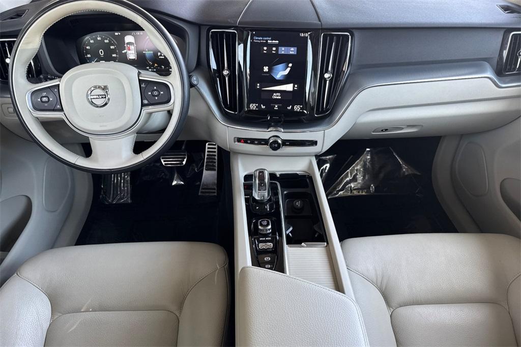 used 2018 Volvo XC60 Recharge Plug-In Hybrid car, priced at $26,999