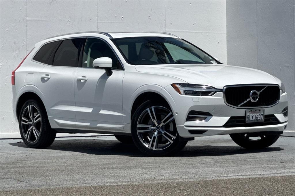 used 2018 Volvo XC60 Recharge Plug-In Hybrid car, priced at $26,999