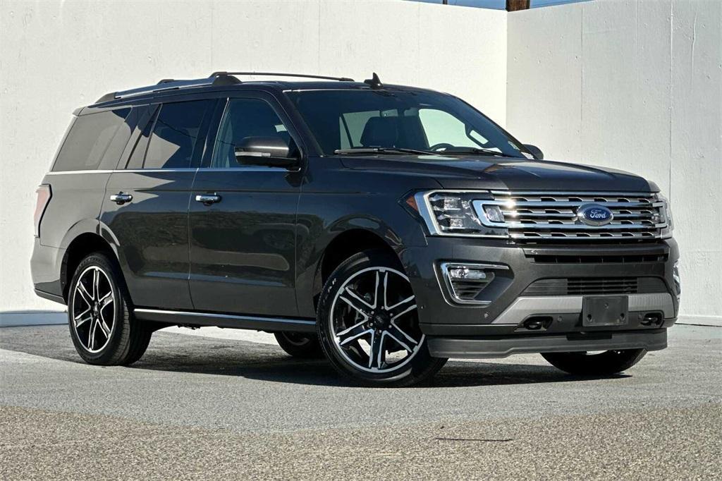 used 2021 Ford Expedition car, priced at $43,999