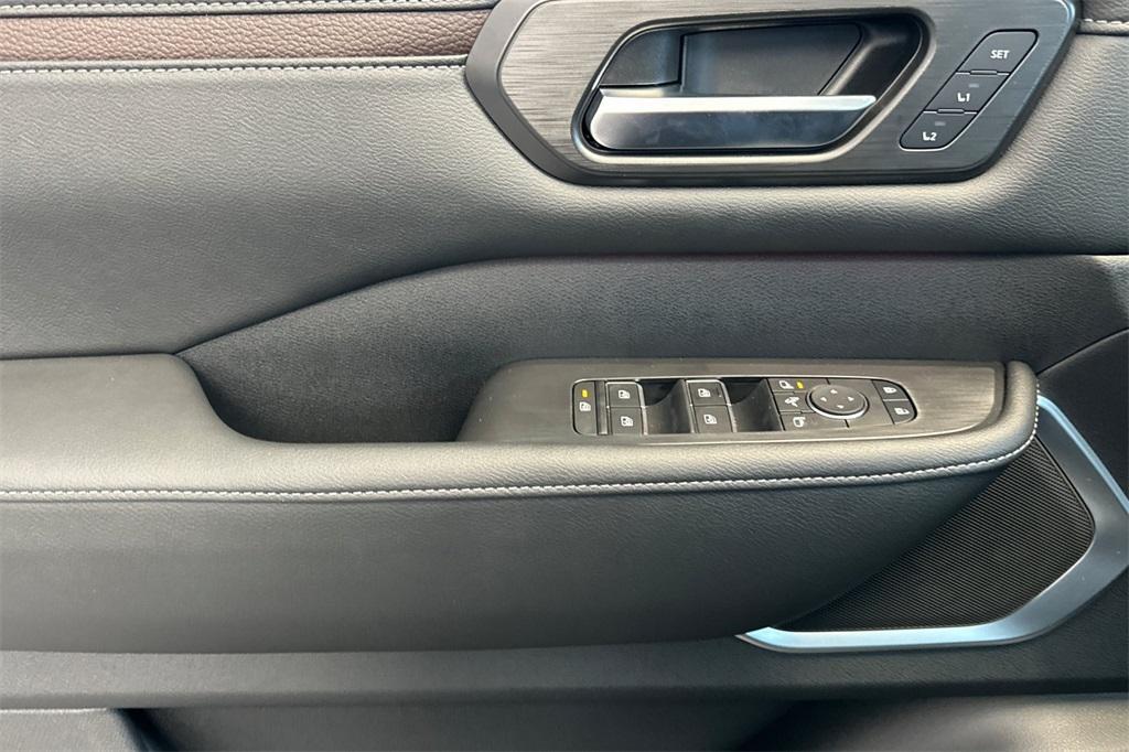 new 2025 Nissan Armada car, priced at $90,450