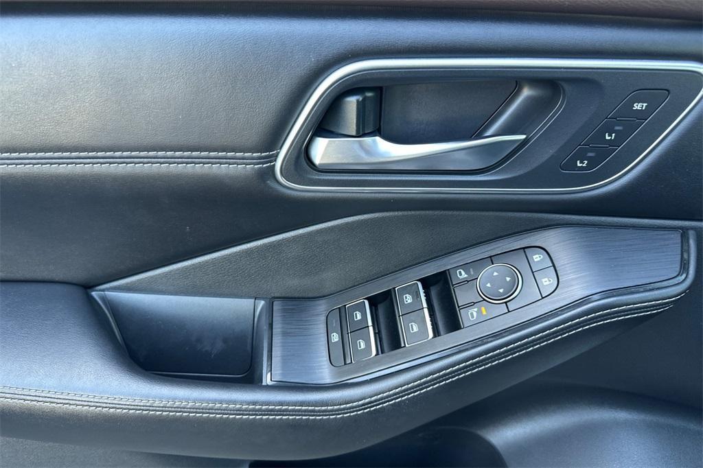 used 2022 Nissan Rogue car, priced at $31,988