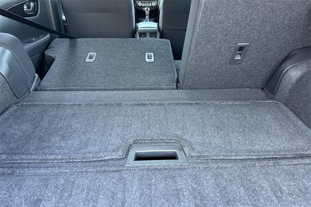 used 2020 Nissan Rogue Sport car, priced at $22,988