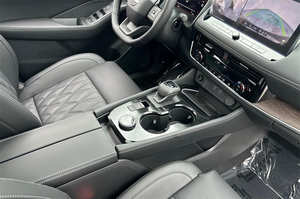 new 2025 Nissan Rogue car, priced at $47,575