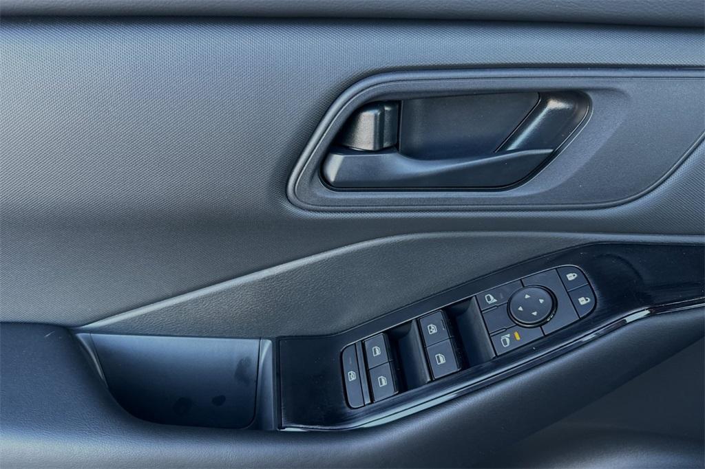 new 2025 Nissan Rogue car, priced at $31,245
