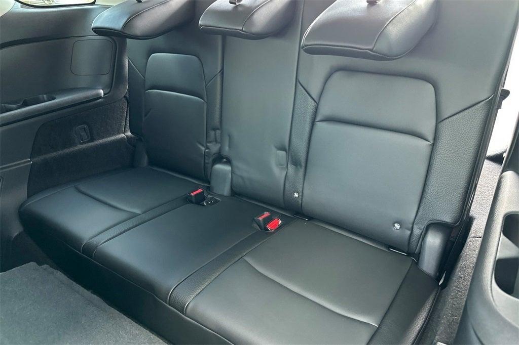 new 2025 Nissan Pathfinder car, priced at $48,385