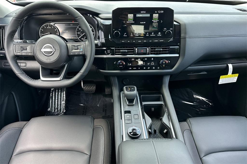 new 2025 Nissan Pathfinder car, priced at $46,635