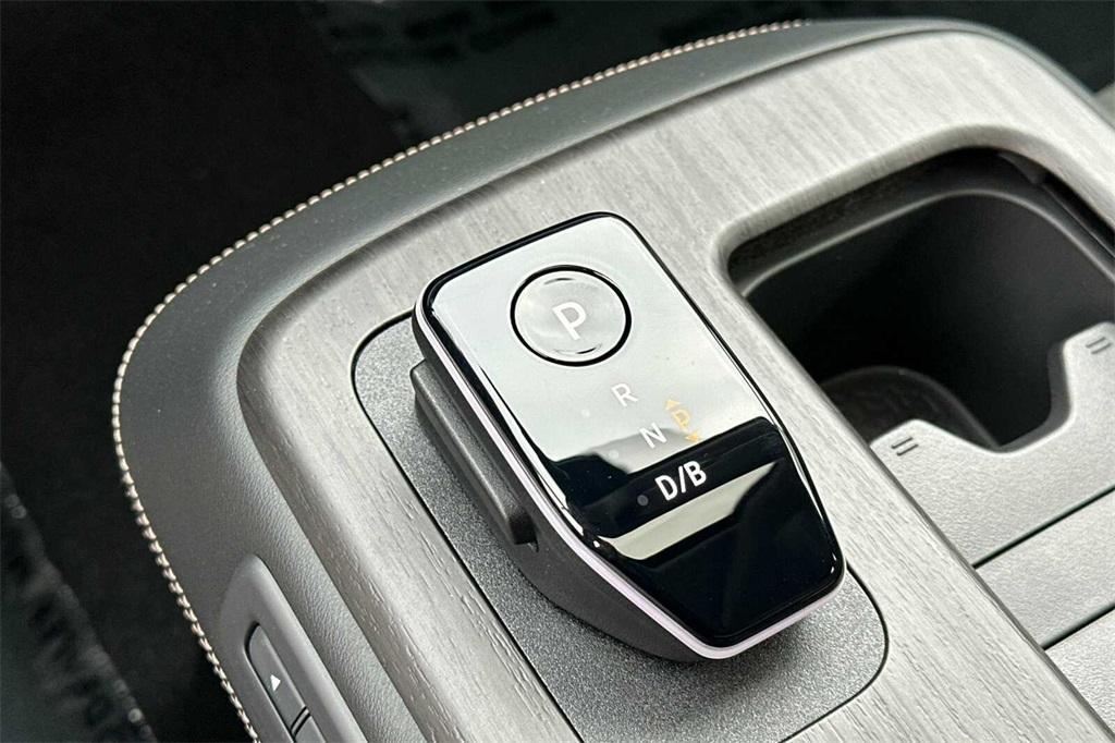 new 2025 Nissan ARIYA car, priced at $39,225