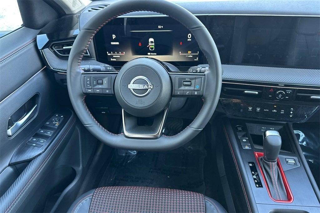 new 2025 Nissan Kicks car, priced at $29,575
