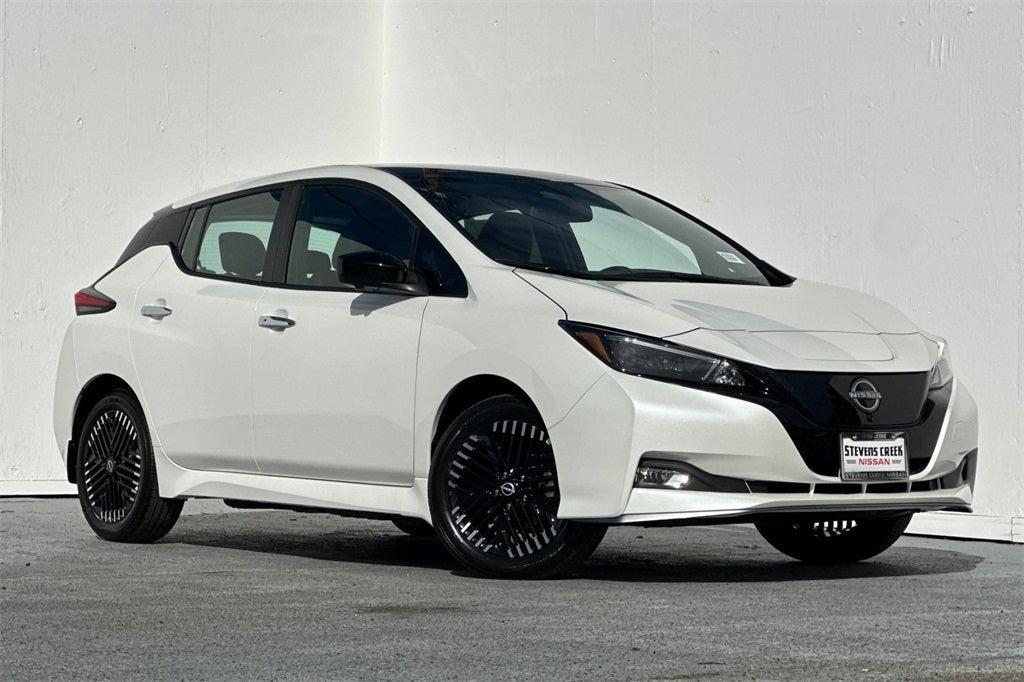 new 2025 Nissan Leaf car