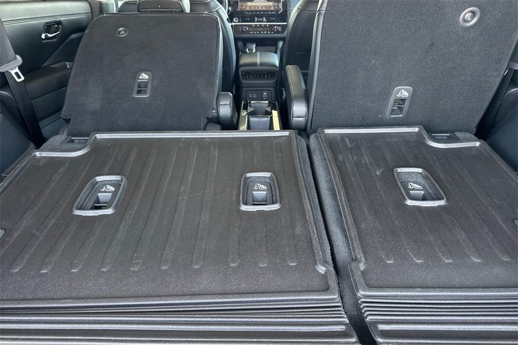 used 2023 Nissan Pathfinder car, priced at $39,888