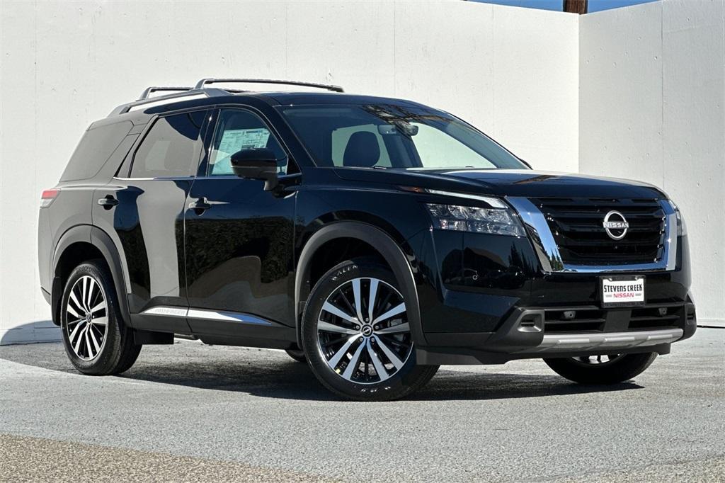 new 2025 Nissan Pathfinder car, priced at $53,515