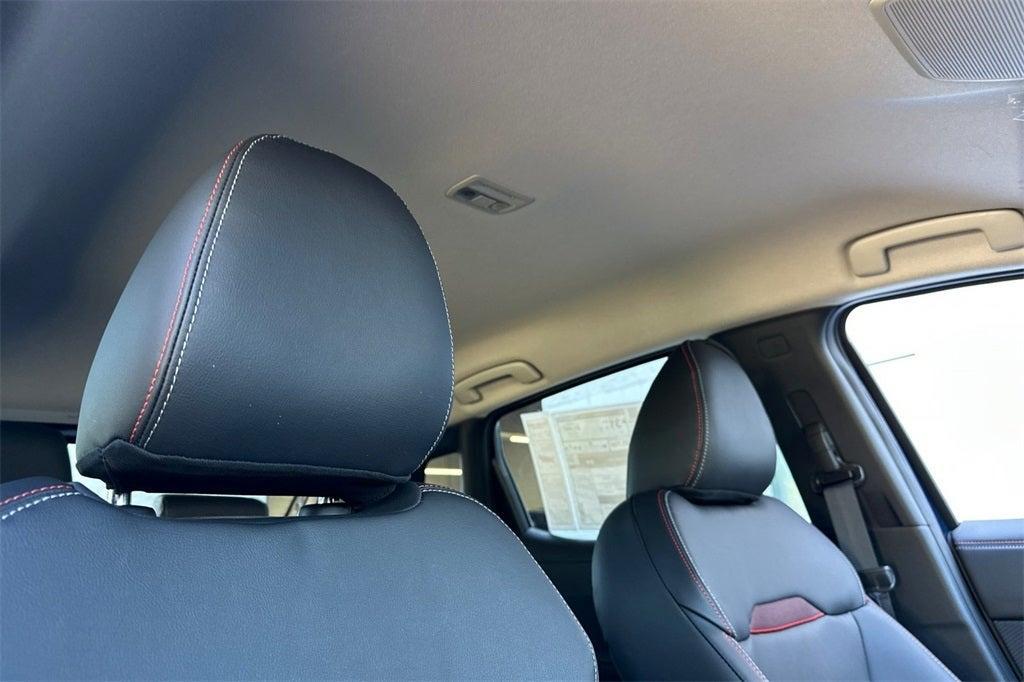 new 2025 Nissan Kicks car, priced at $29,015