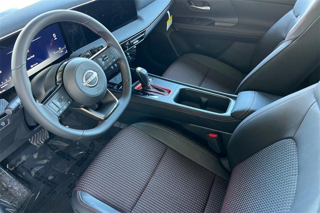 new 2025 Nissan Kicks car, priced at $30,380