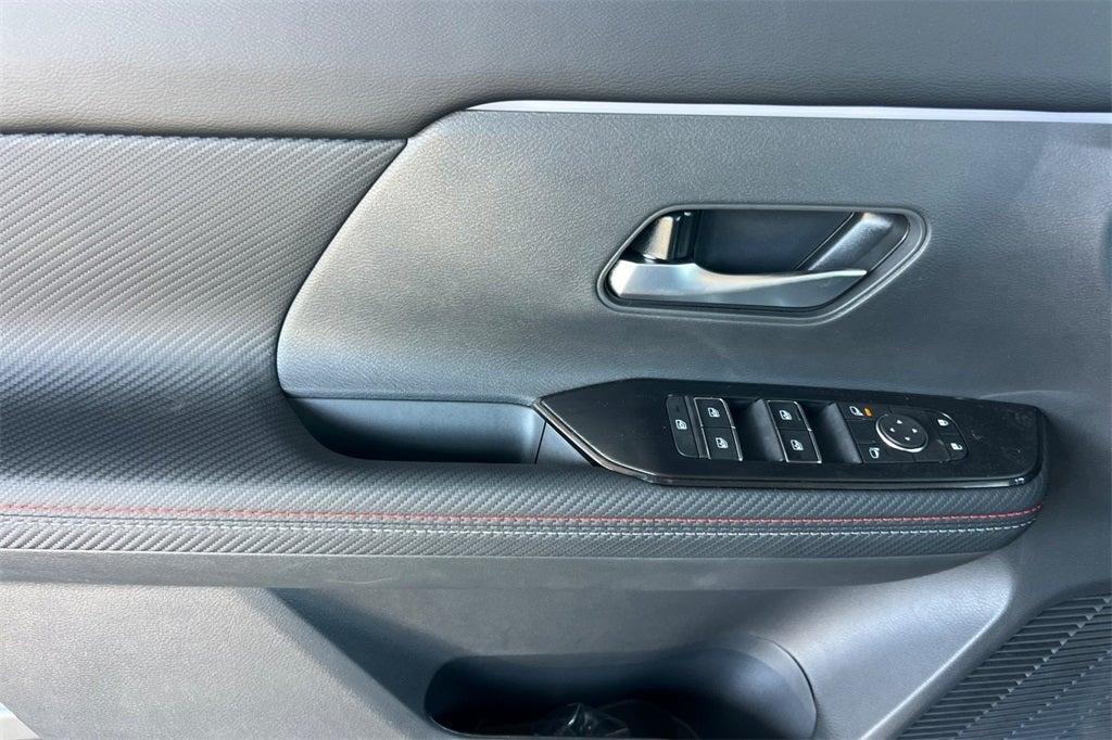 new 2025 Nissan Kicks car, priced at $30,380