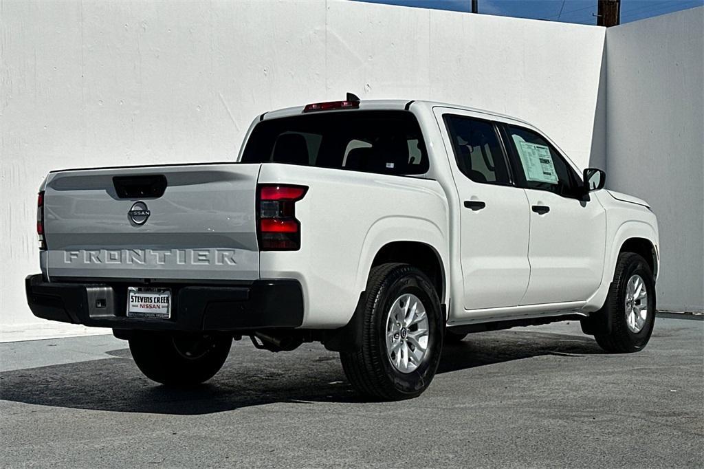 new 2025 Nissan Frontier car