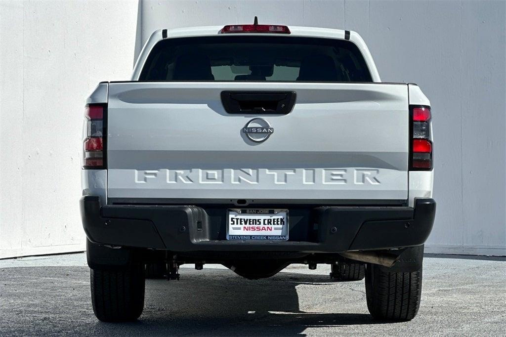 new 2025 Nissan Frontier car