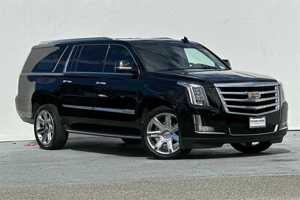 used 2020 Cadillac Escalade ESV car, priced at $37,999