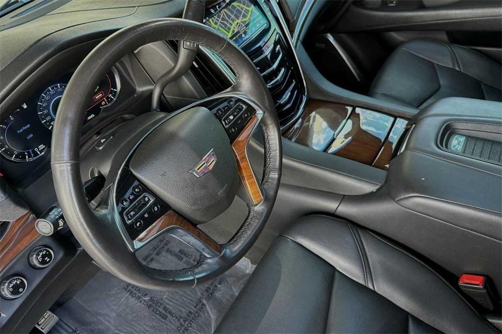 used 2020 Cadillac Escalade ESV car, priced at $37,999