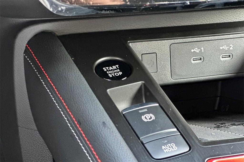 new 2025 Nissan Kicks car, priced at $29,510