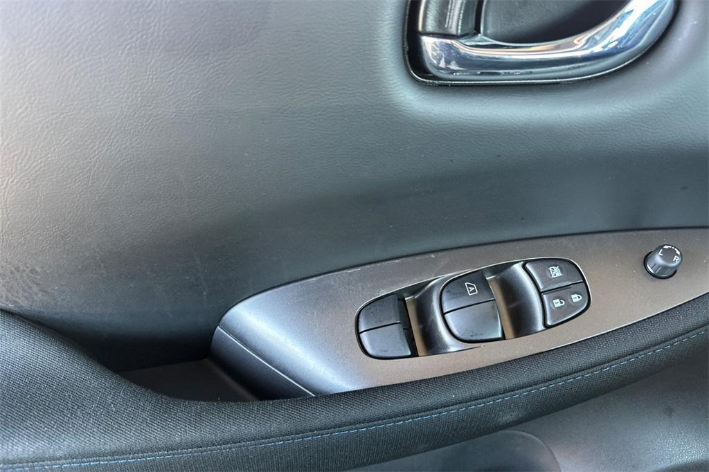 used 2023 Nissan Leaf car, priced at $17,999