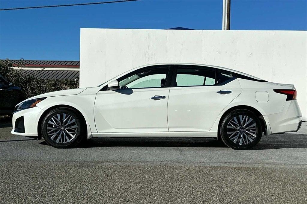 used 2023 Nissan Altima car, priced at $21,989