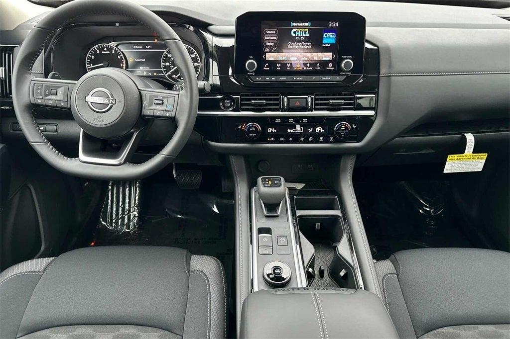 new 2025 Nissan Pathfinder car, priced at $44,765