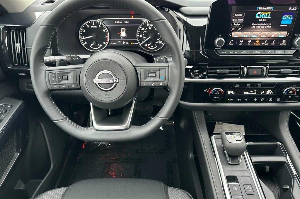 new 2025 Nissan Pathfinder car, priced at $44,765