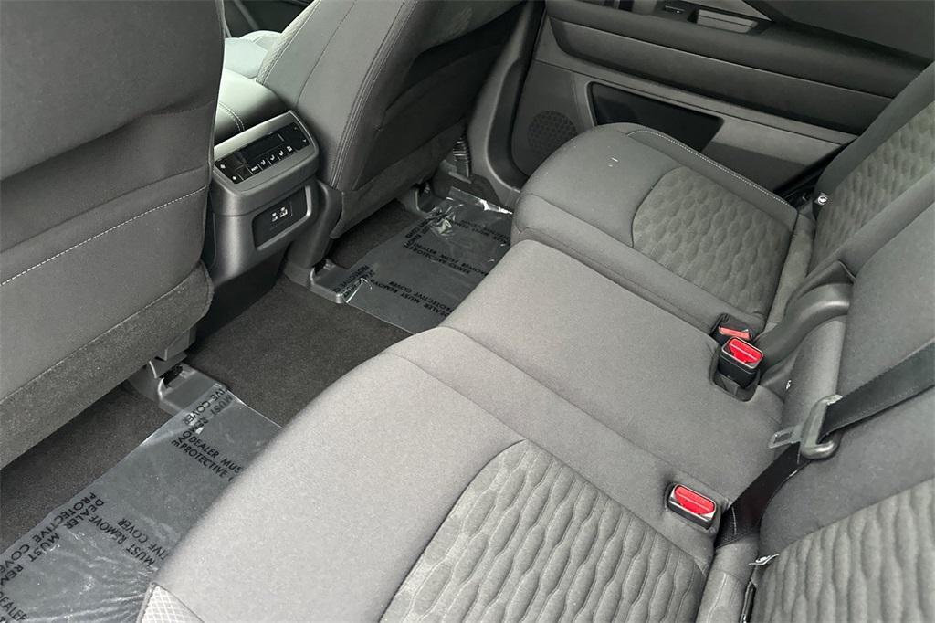 new 2025 Nissan Pathfinder car, priced at $43,515