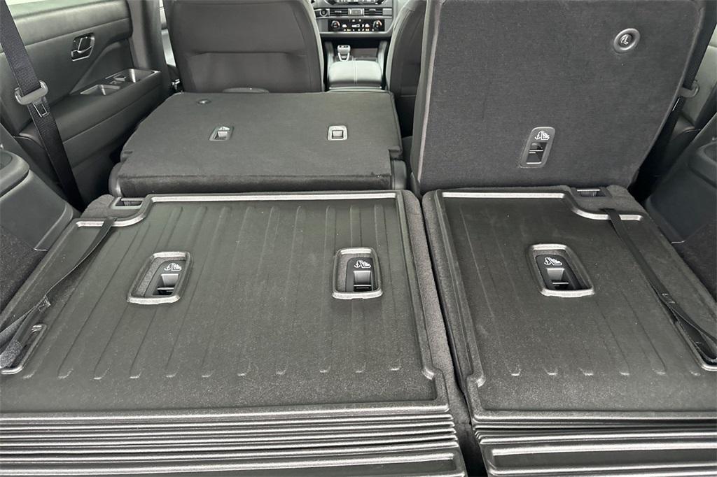 new 2025 Nissan Pathfinder car, priced at $38,865