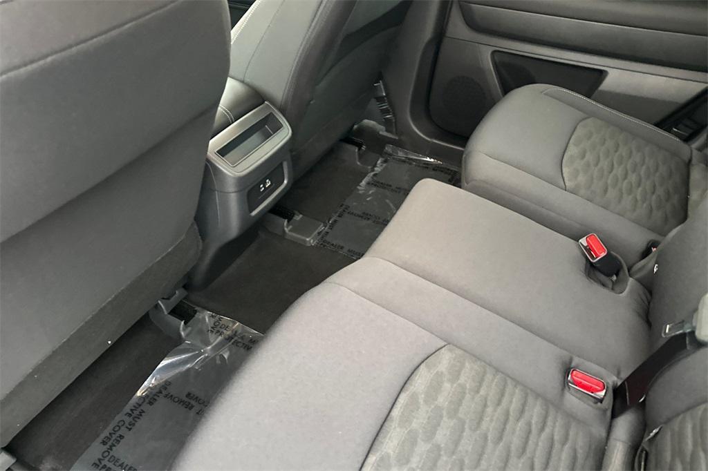 new 2025 Nissan Pathfinder car, priced at $38,865